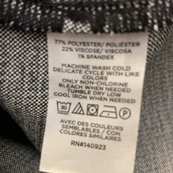 Loft Women's Houndstooth Pintucked Pull-On Flare Pants Size XL High Rise - Picture 6 of 14